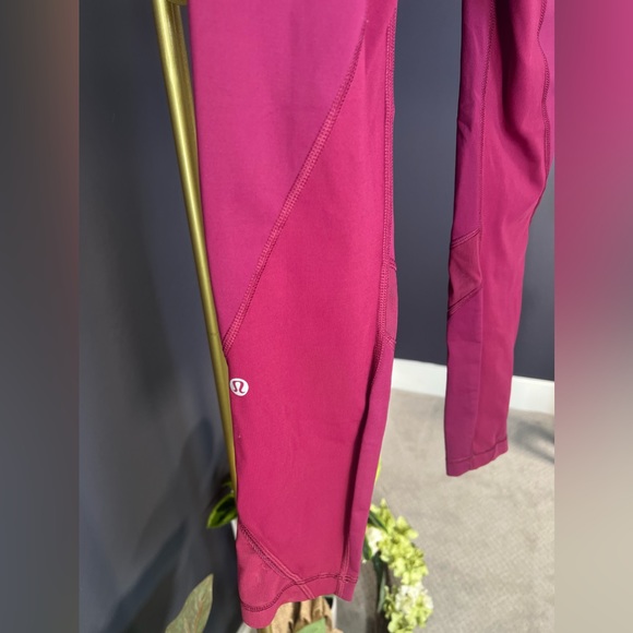 Lululemon - Picture 10 of 10